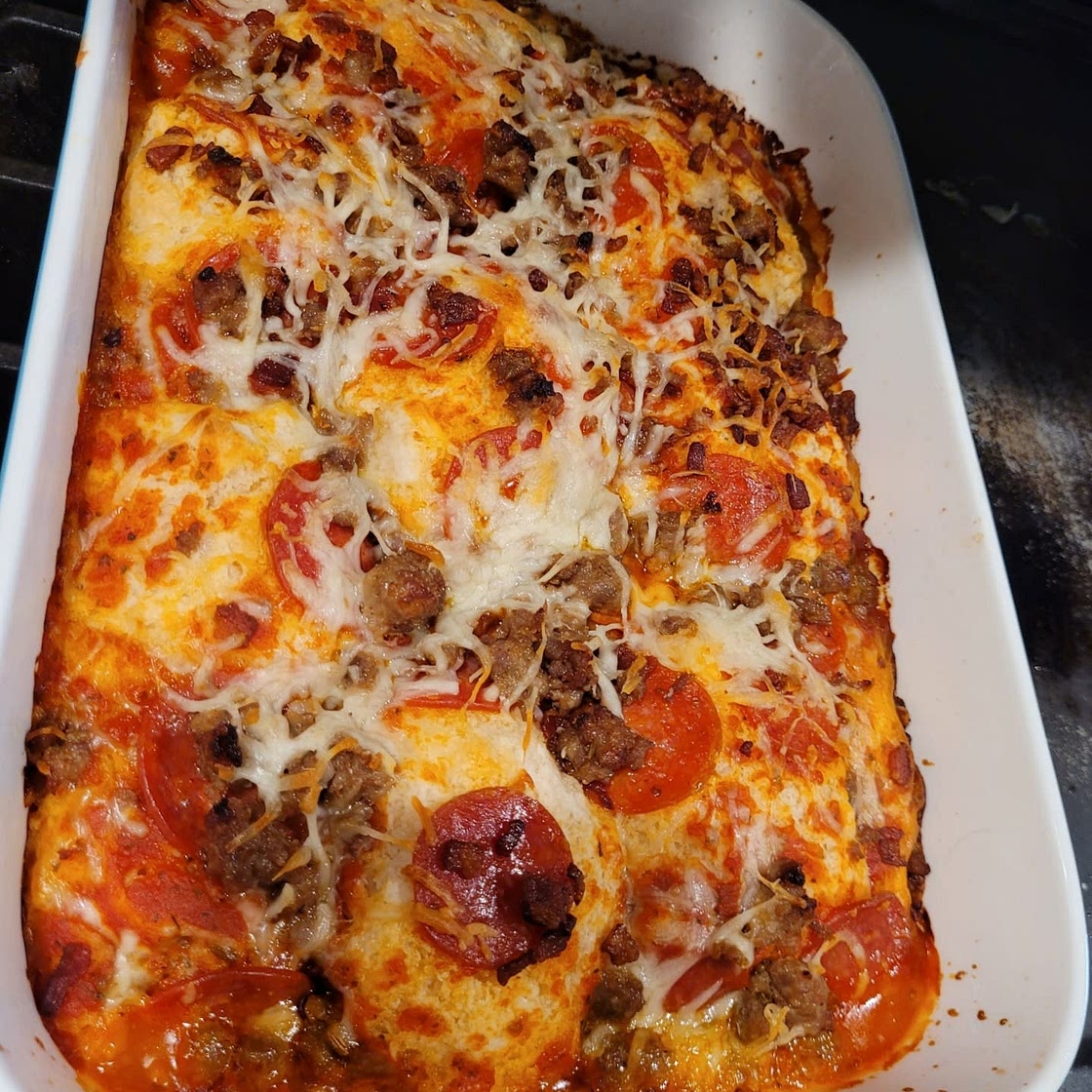 4-Ingredient Pizza Bake