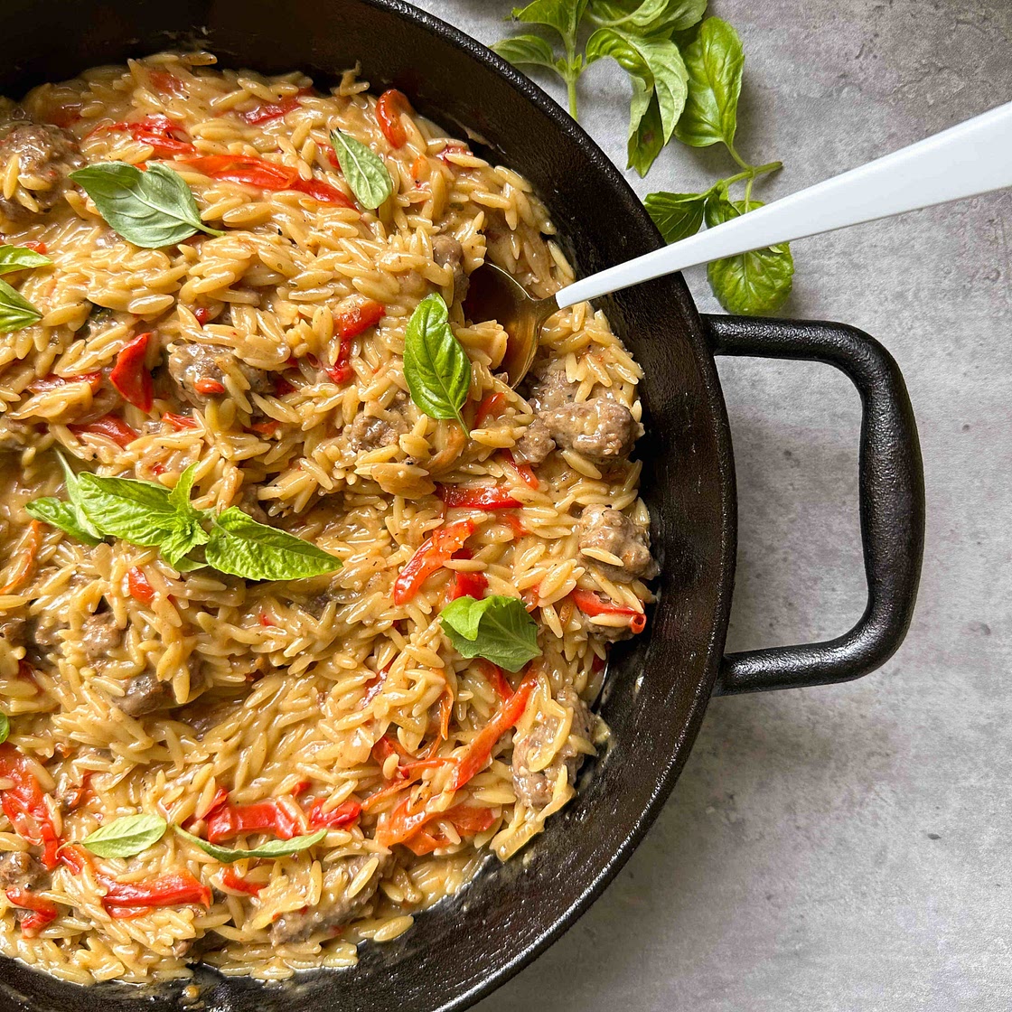 Sausage & Pepper Orzo - Sammy Montgoms