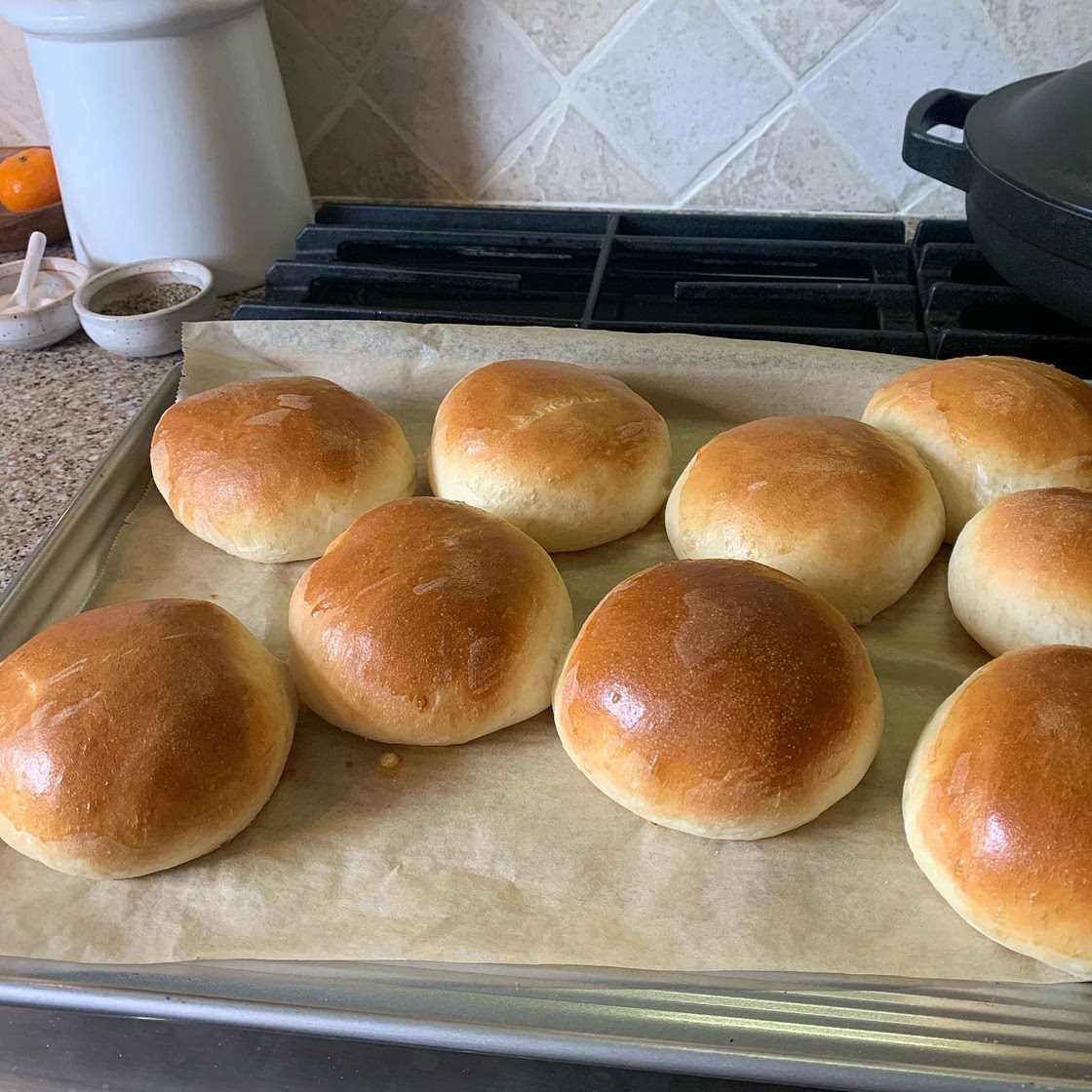 Savoury sandwich rolls (egg-free) bread machine