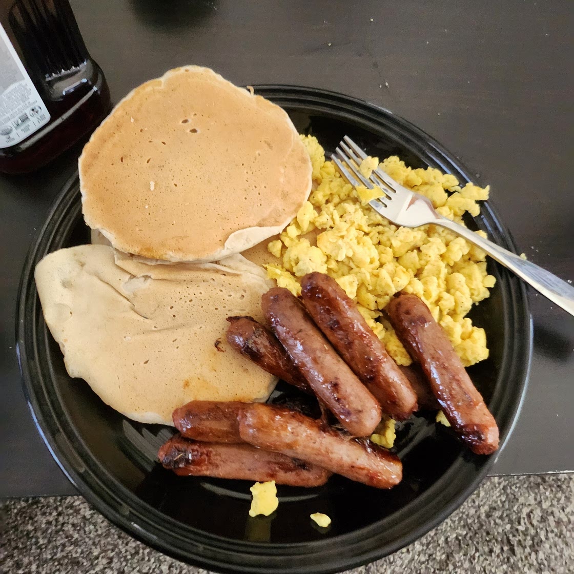 Fluffy Vegan Banana Pancakes