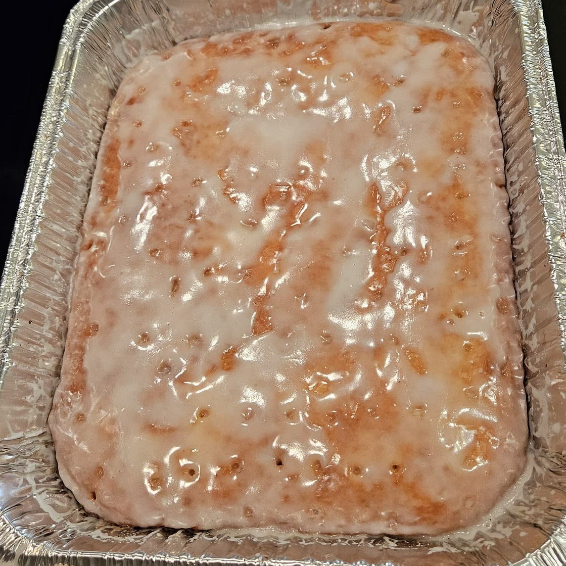 Honey Bun Cake