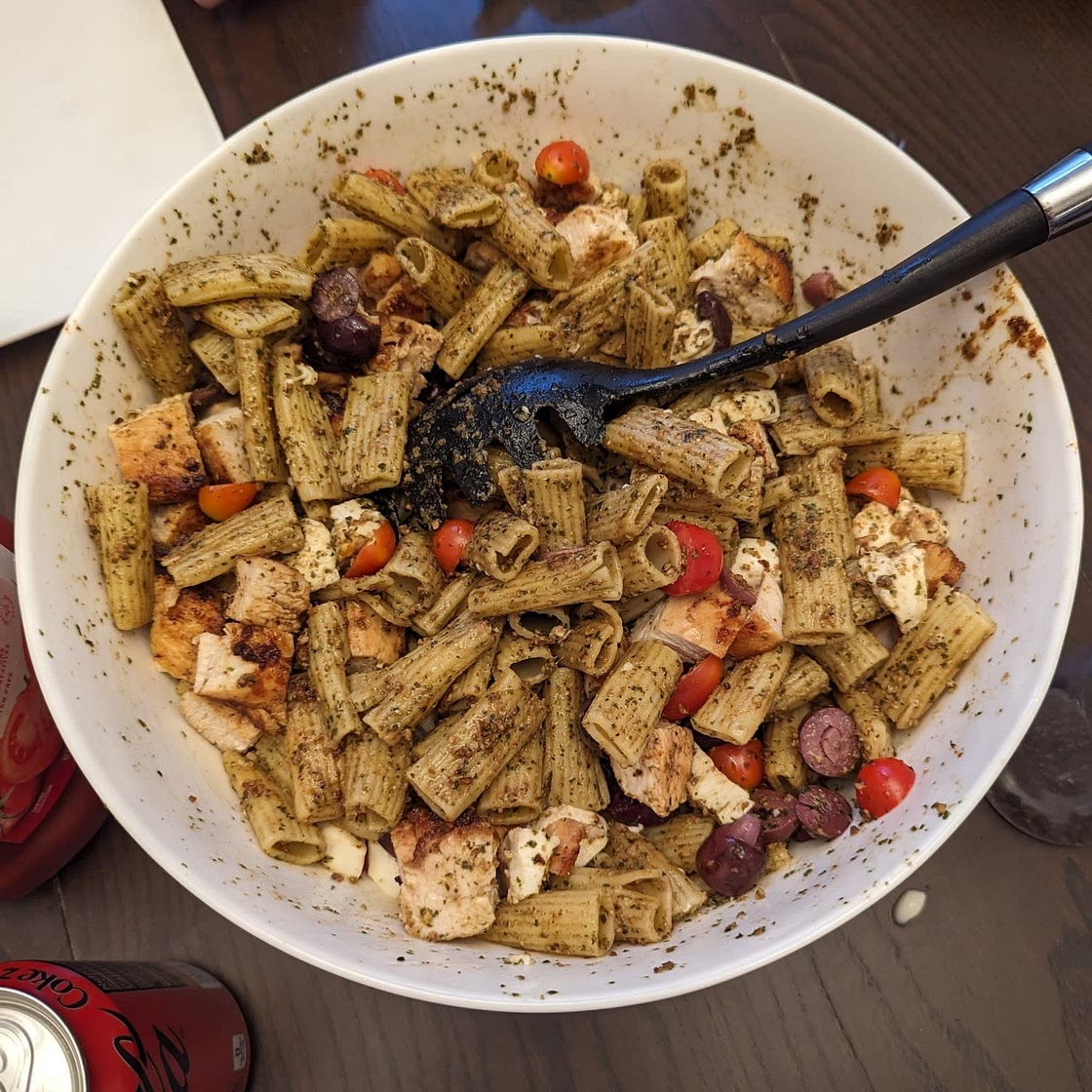 Pesto Caprese Pasta Salad