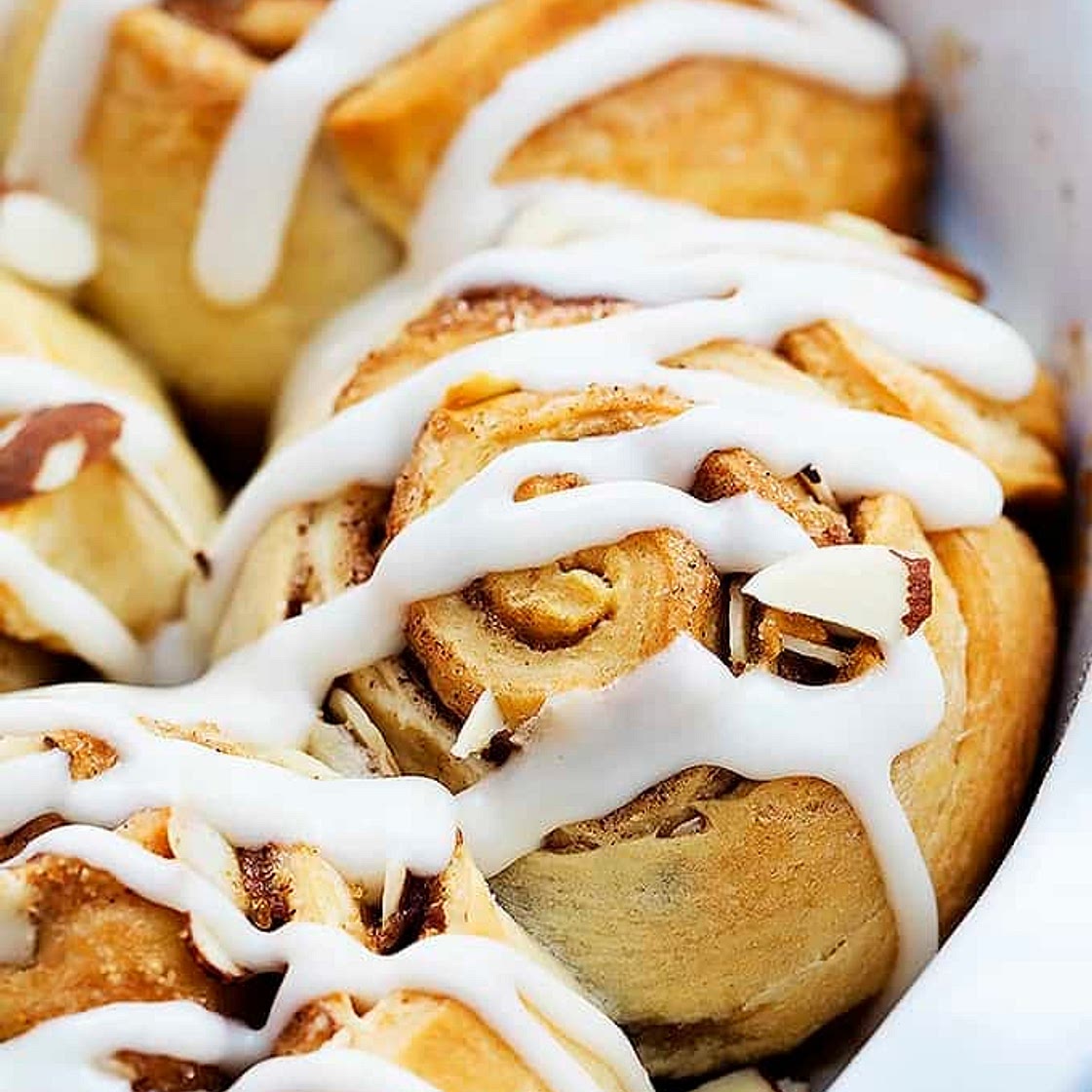 Flaky Almond Cinnamon Buns