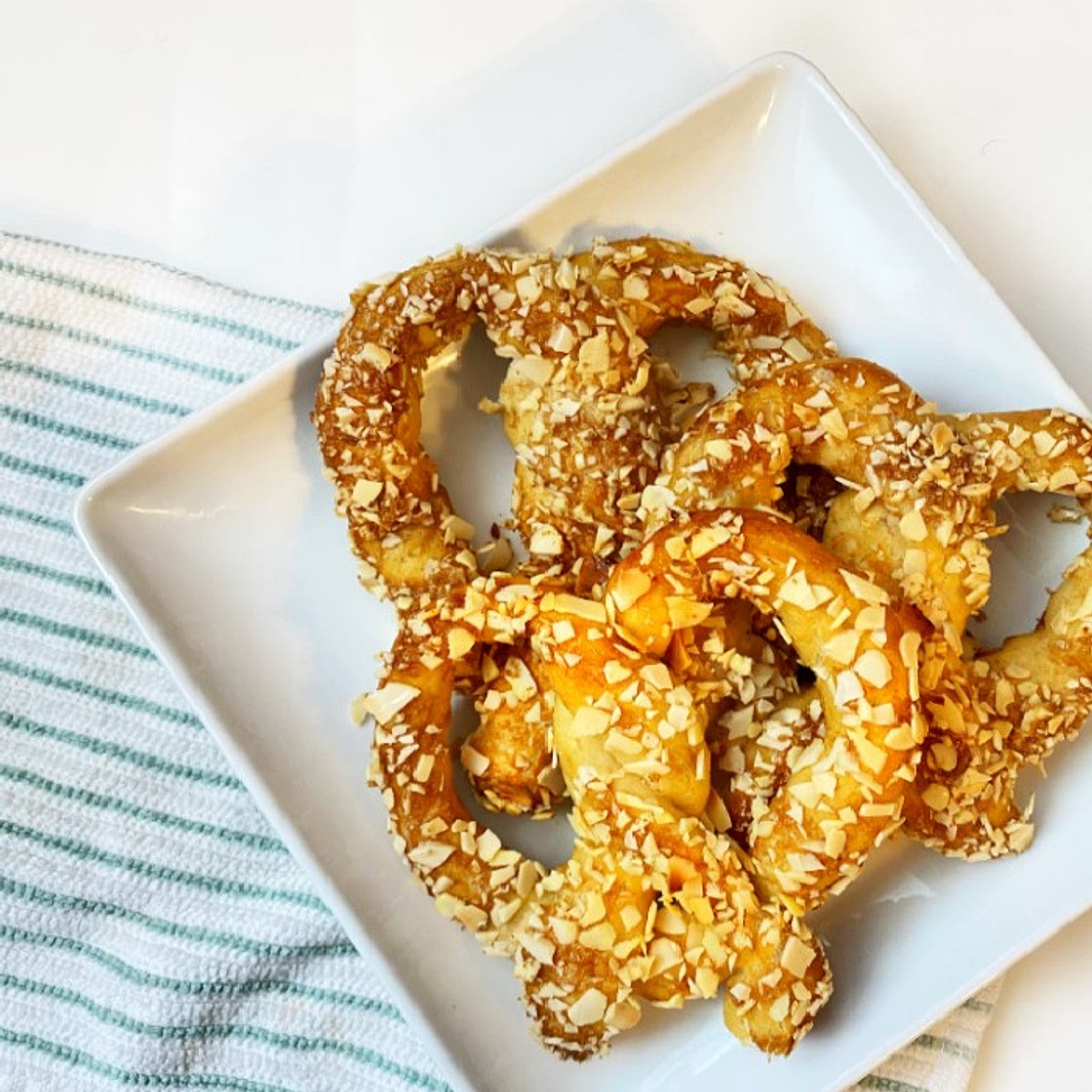 Sweet Almond Pretzel