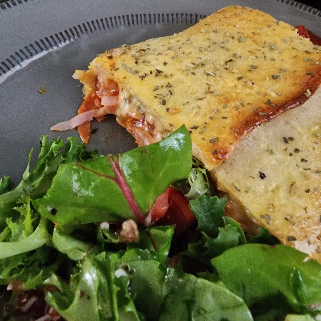 Pepperoni and Ham Stromboli