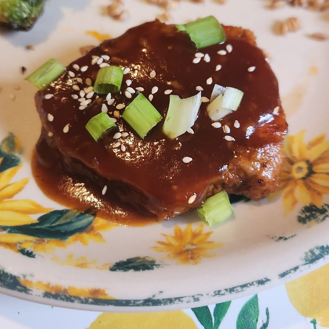 Instant Pot Pork Chops with Honey Garlic Sauce