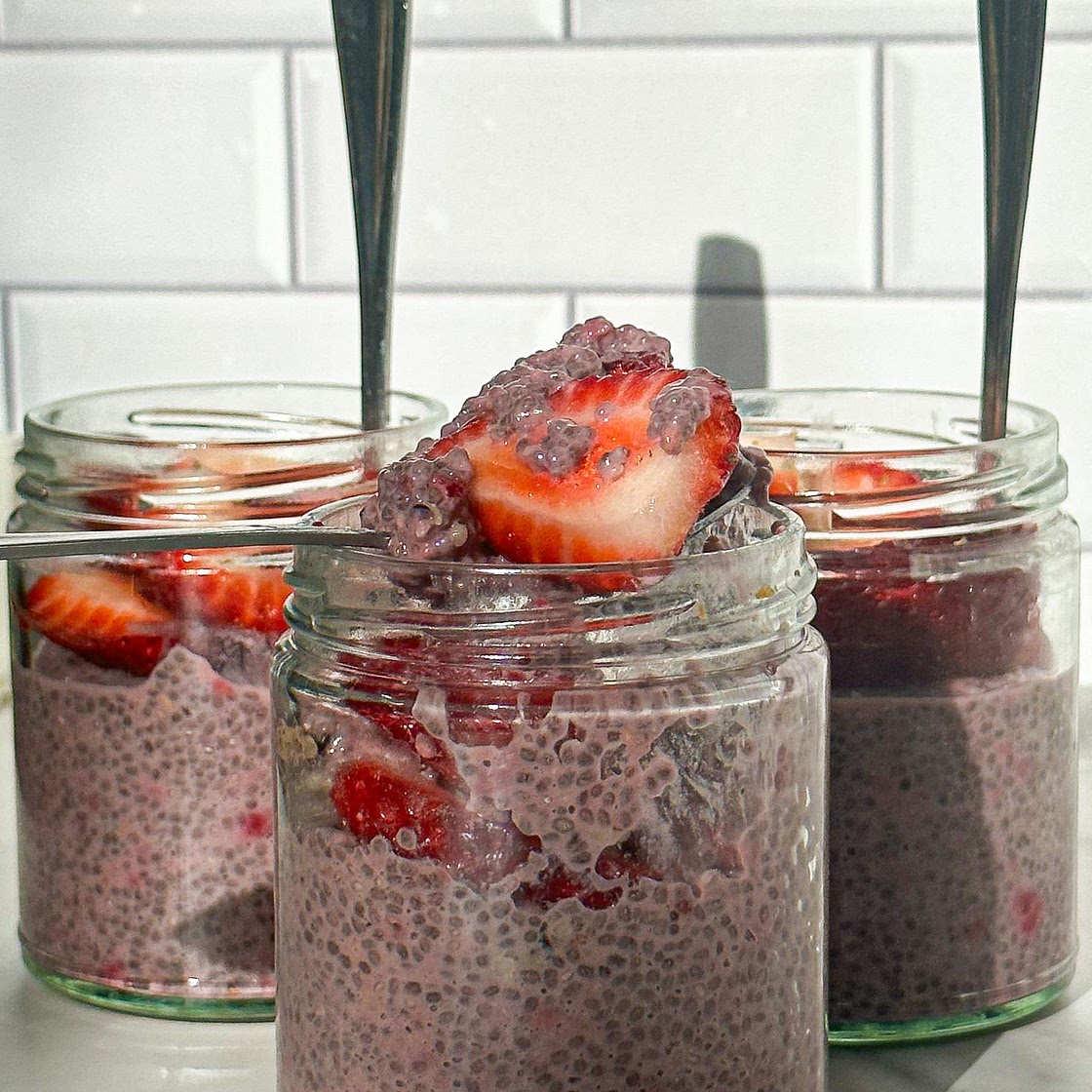 Raspberry Chia Pudding 
