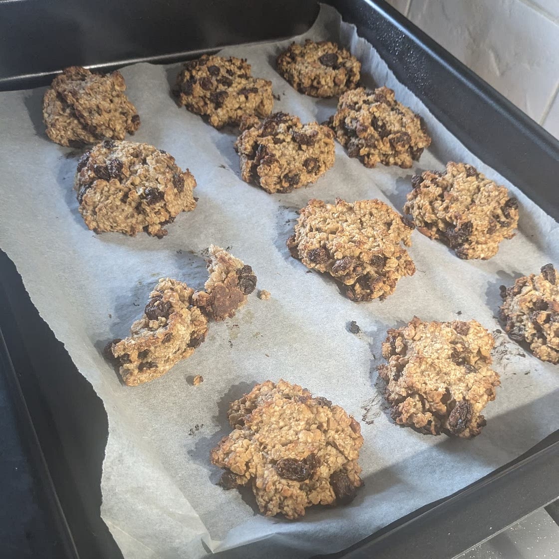 Healthy Oatmeal Raisin Cookies