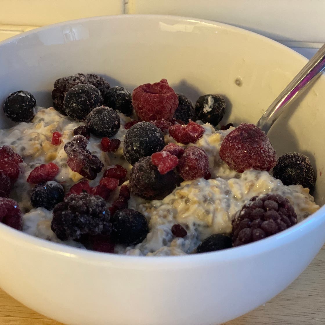 Overnight Oats and Berries