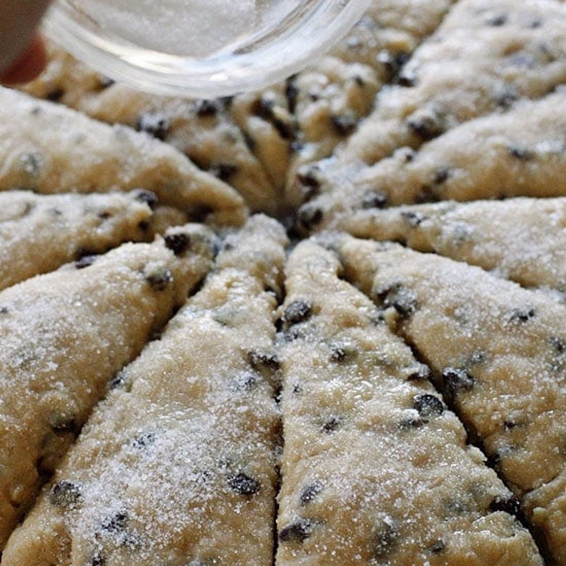 Skinny Chocolate Chip Buttermilk Scones