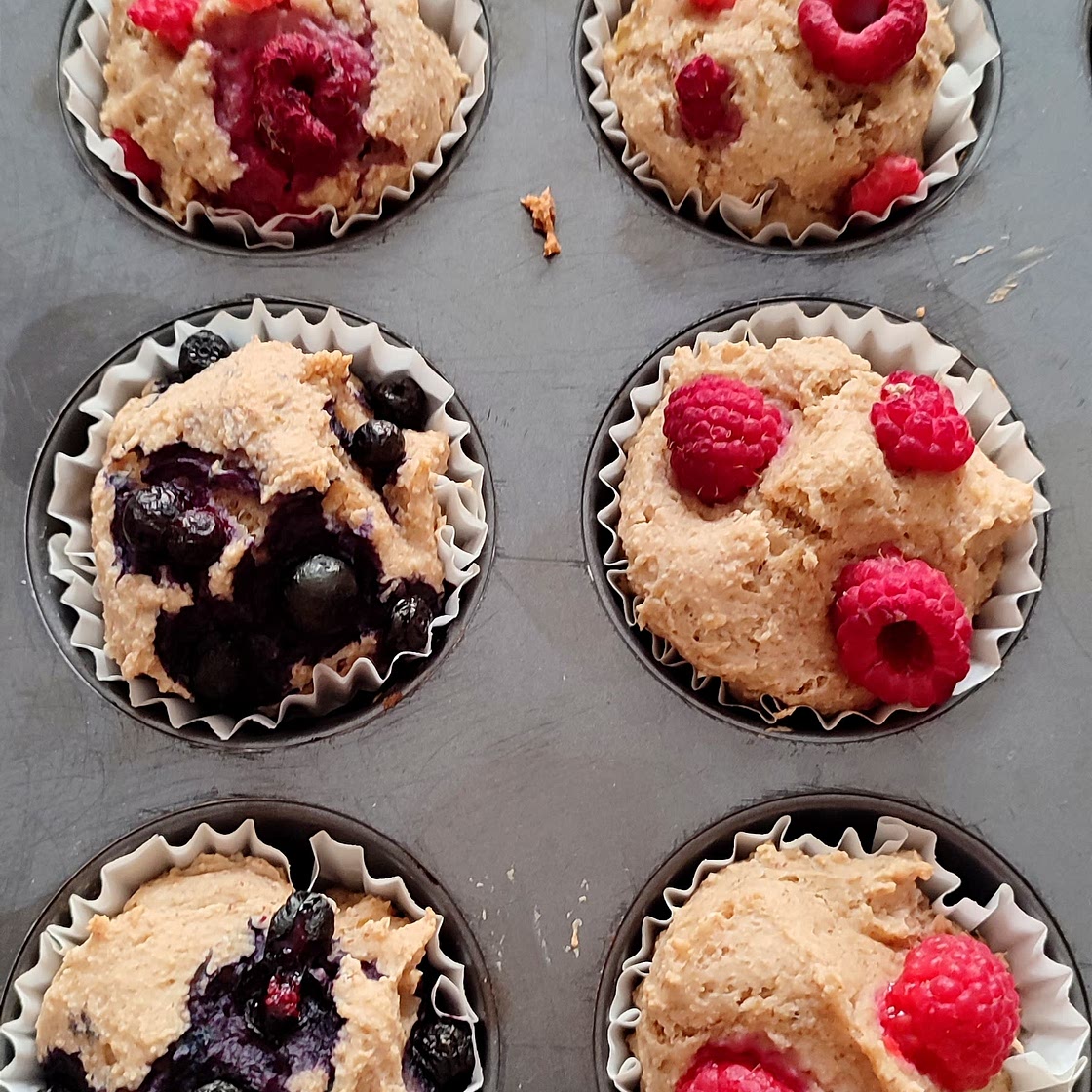 Healthy oat muffins