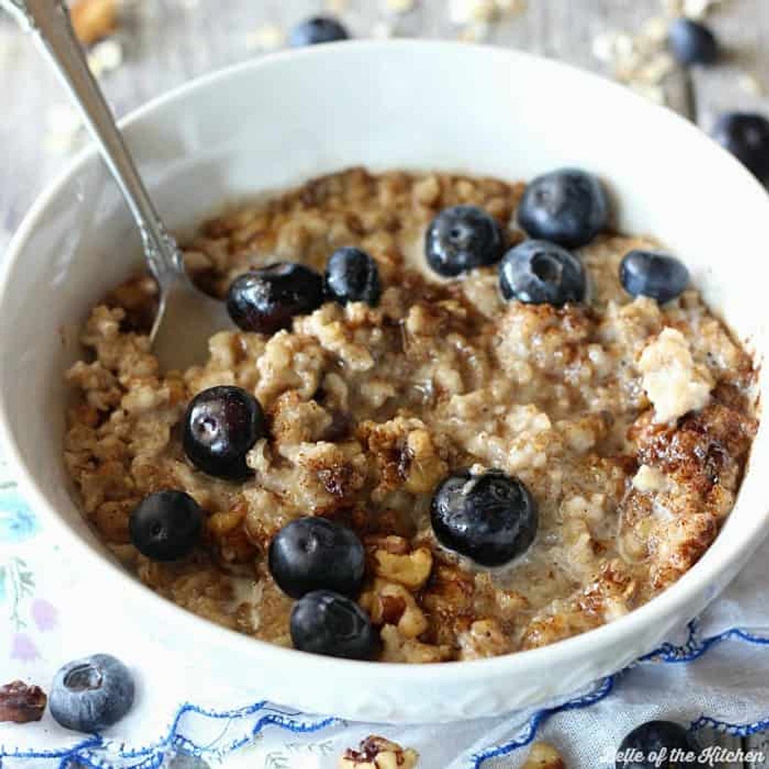 Nutty steel-cut oatmeal with blueberries