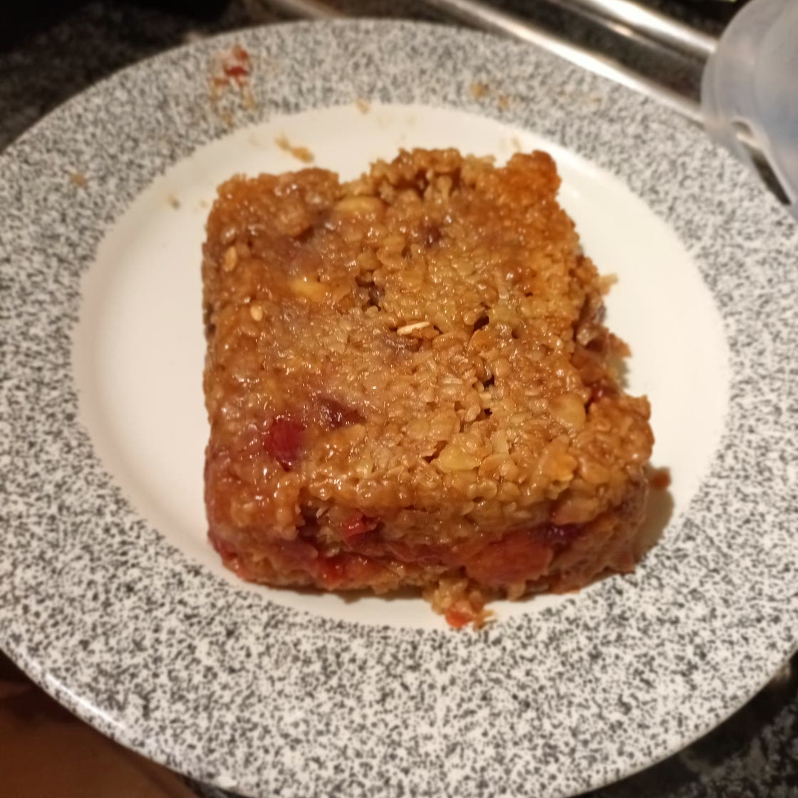 JAMMY FLAPJACK BARS