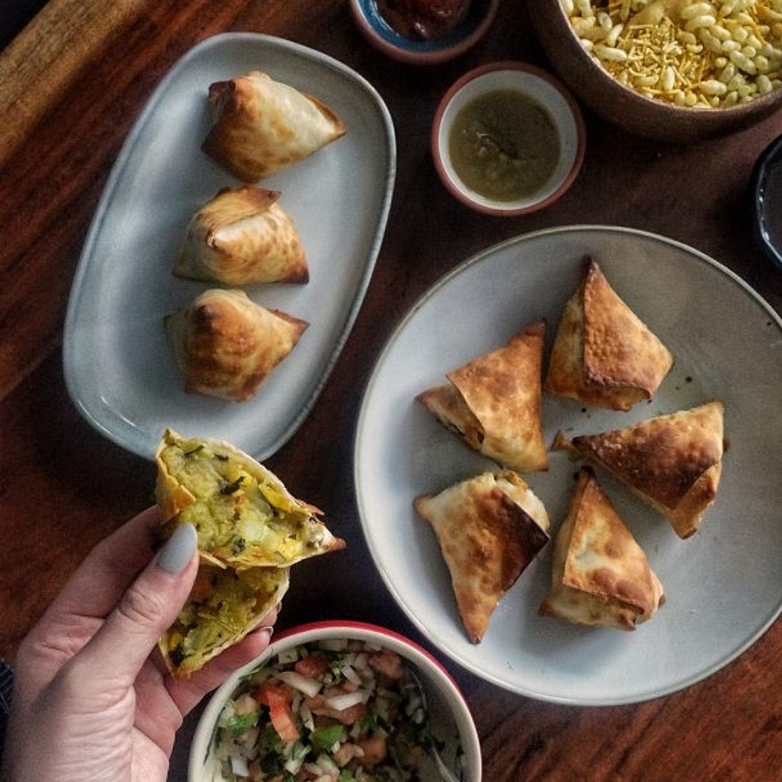 Easy Vegetable Samosas (using Egg Roll Wrappers) - Meet & Eats