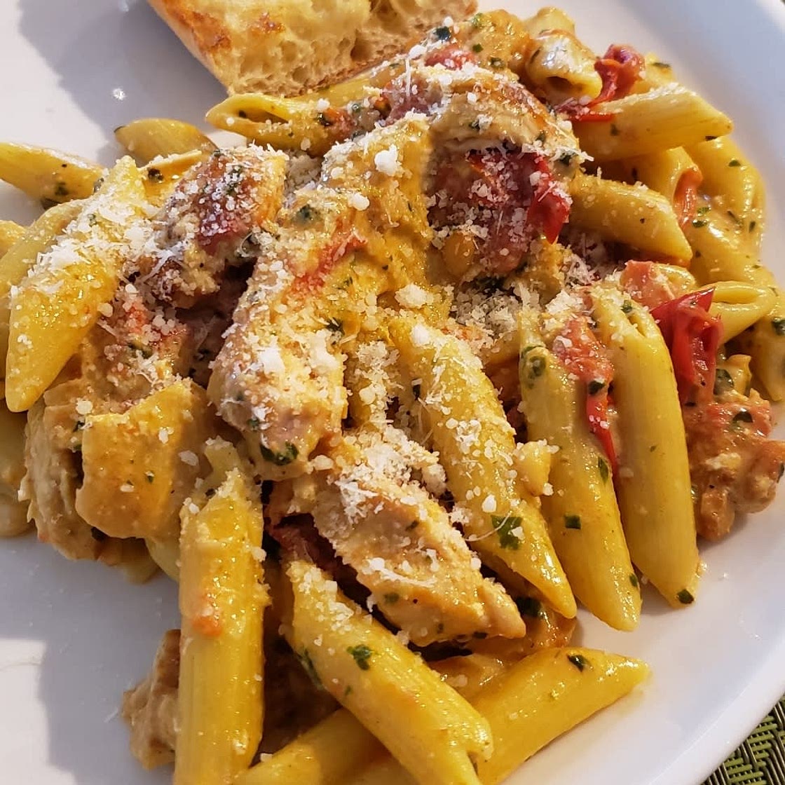 Creamy Chicken Pesto Pasta
