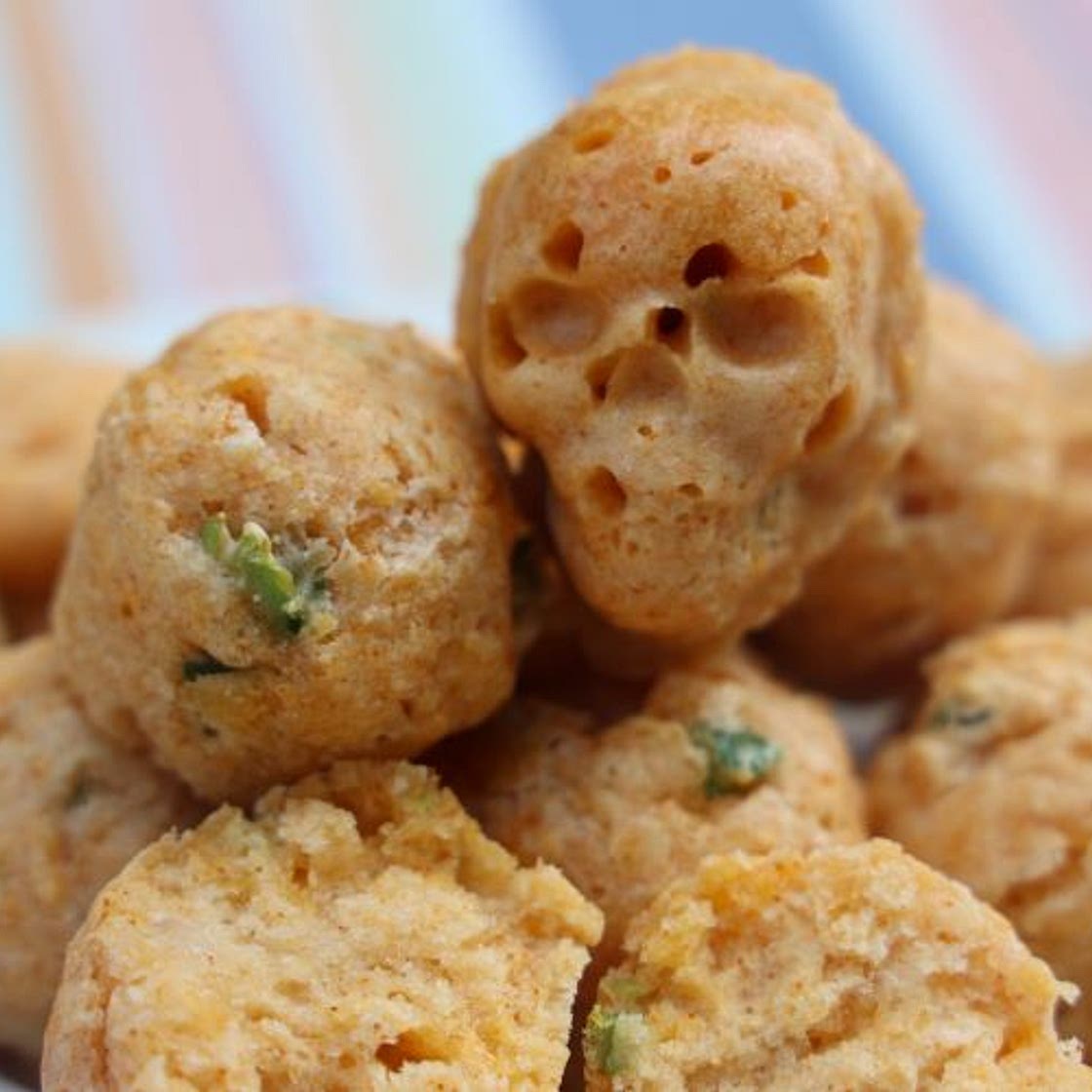 Jalapeño Cheddar Muffins