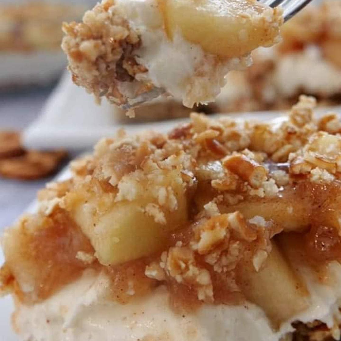 Apple Pretzel Cheesecake Dessert