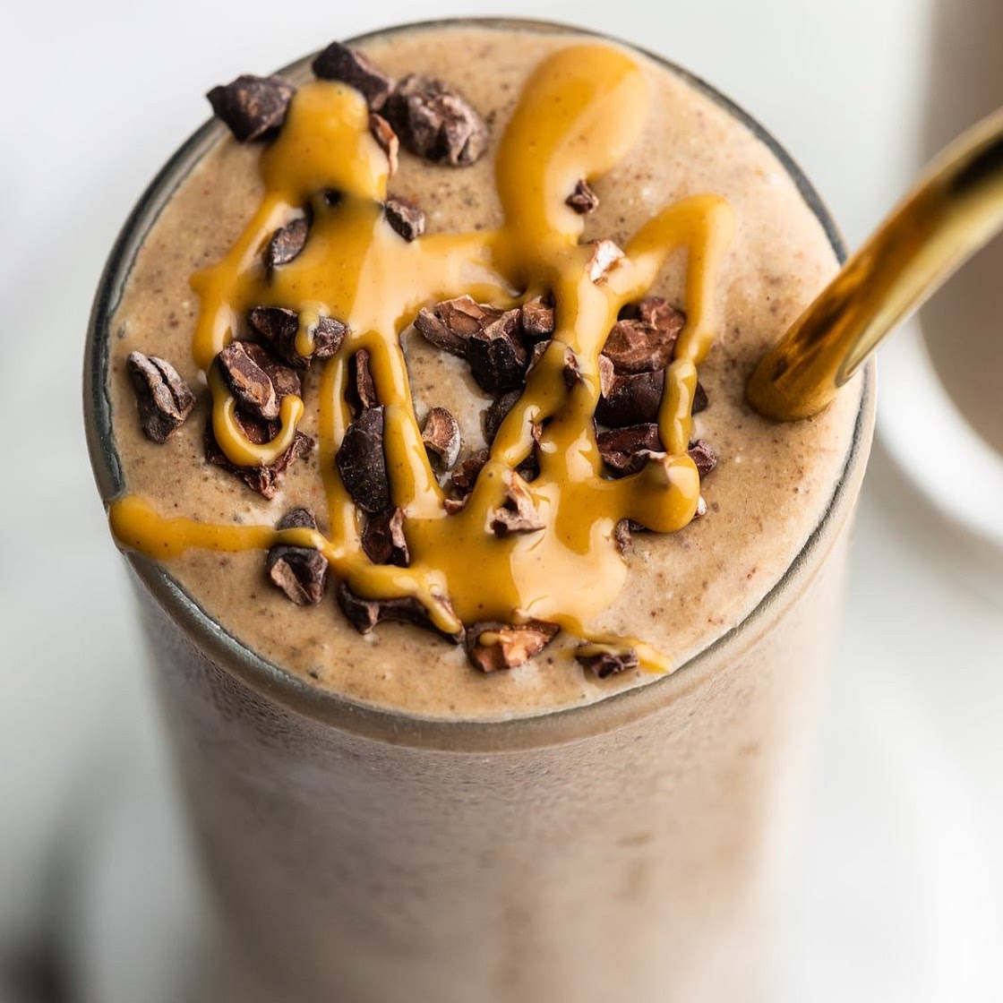 Healthy Chocolate Peanut Butter Smoothie
