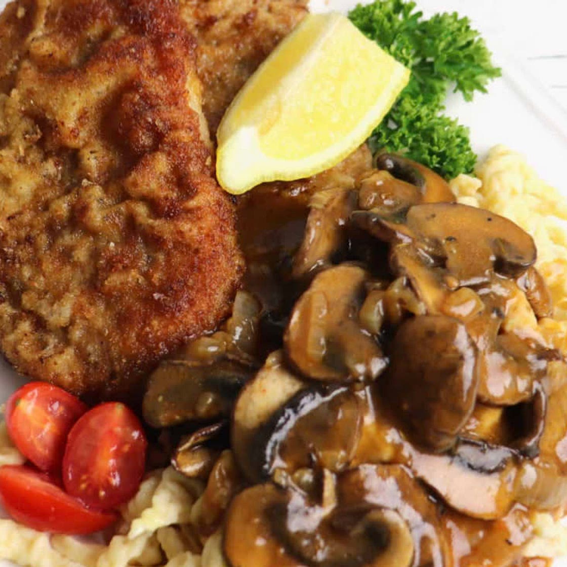 Schnitzel with Jäger sauce 