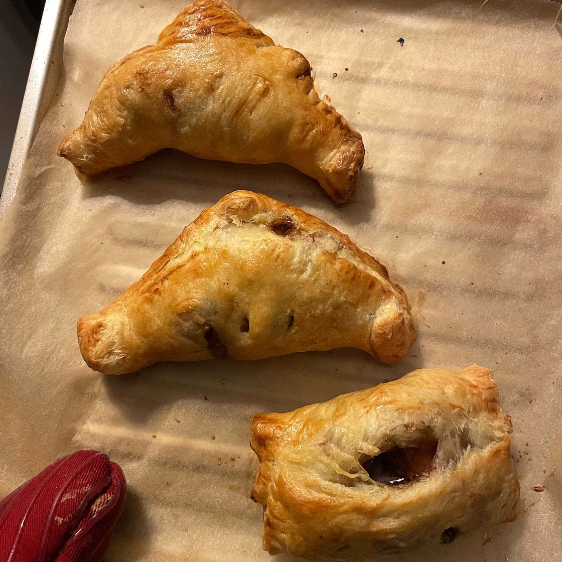 Air Fryer Apple Turnovers