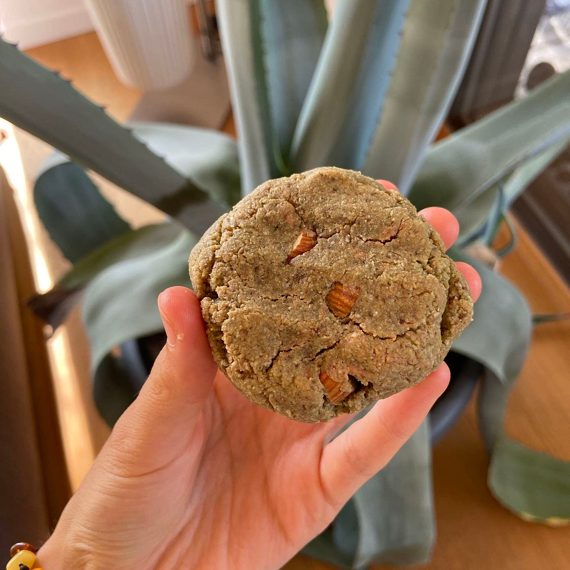 Vegan matcha almond cookies