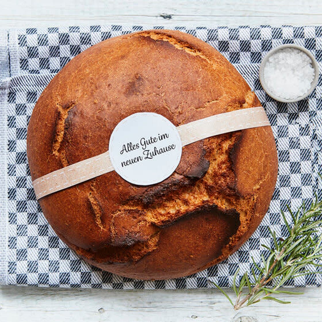 Bread for moving in