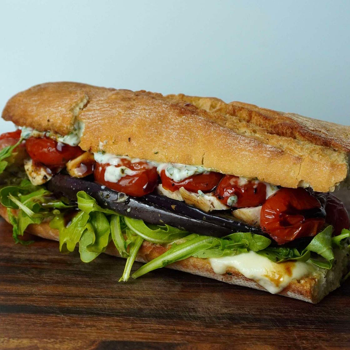 Hähnchen Auberginen Sandwich
