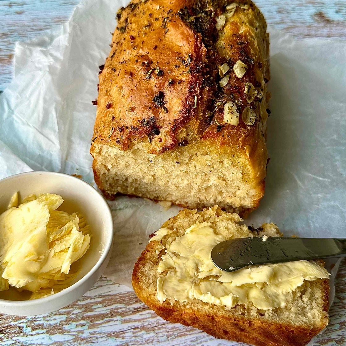 2 Ingredient Instant Beer Bread 