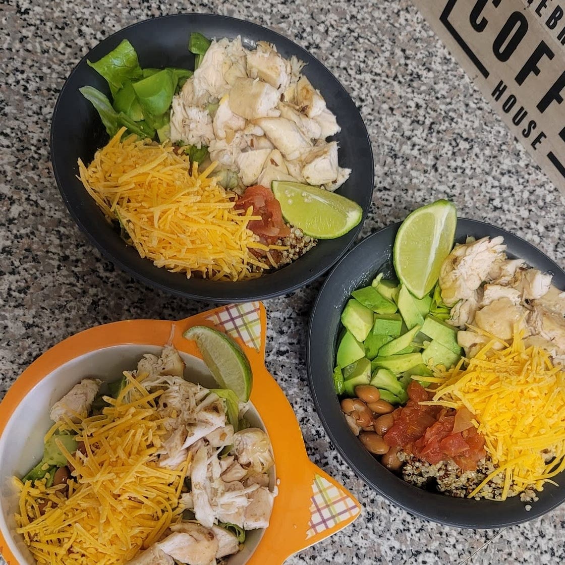 Chipotle Chicken Quinoa Burrito Bowl