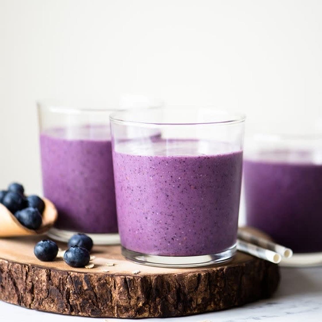 Refreshing Blueberry Collagen Smoothie 