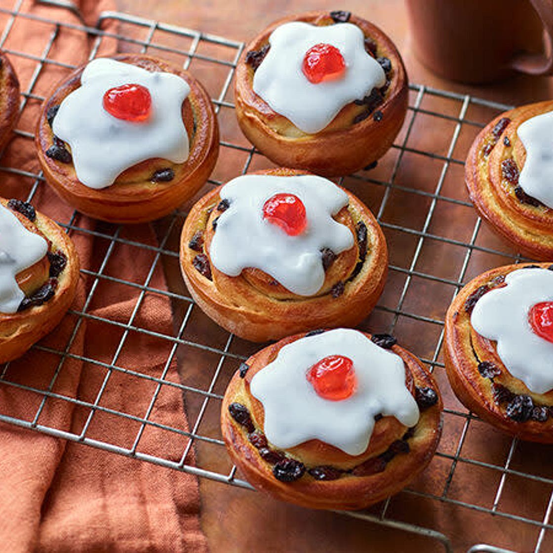 Paul Hollywood's Belgian Buns