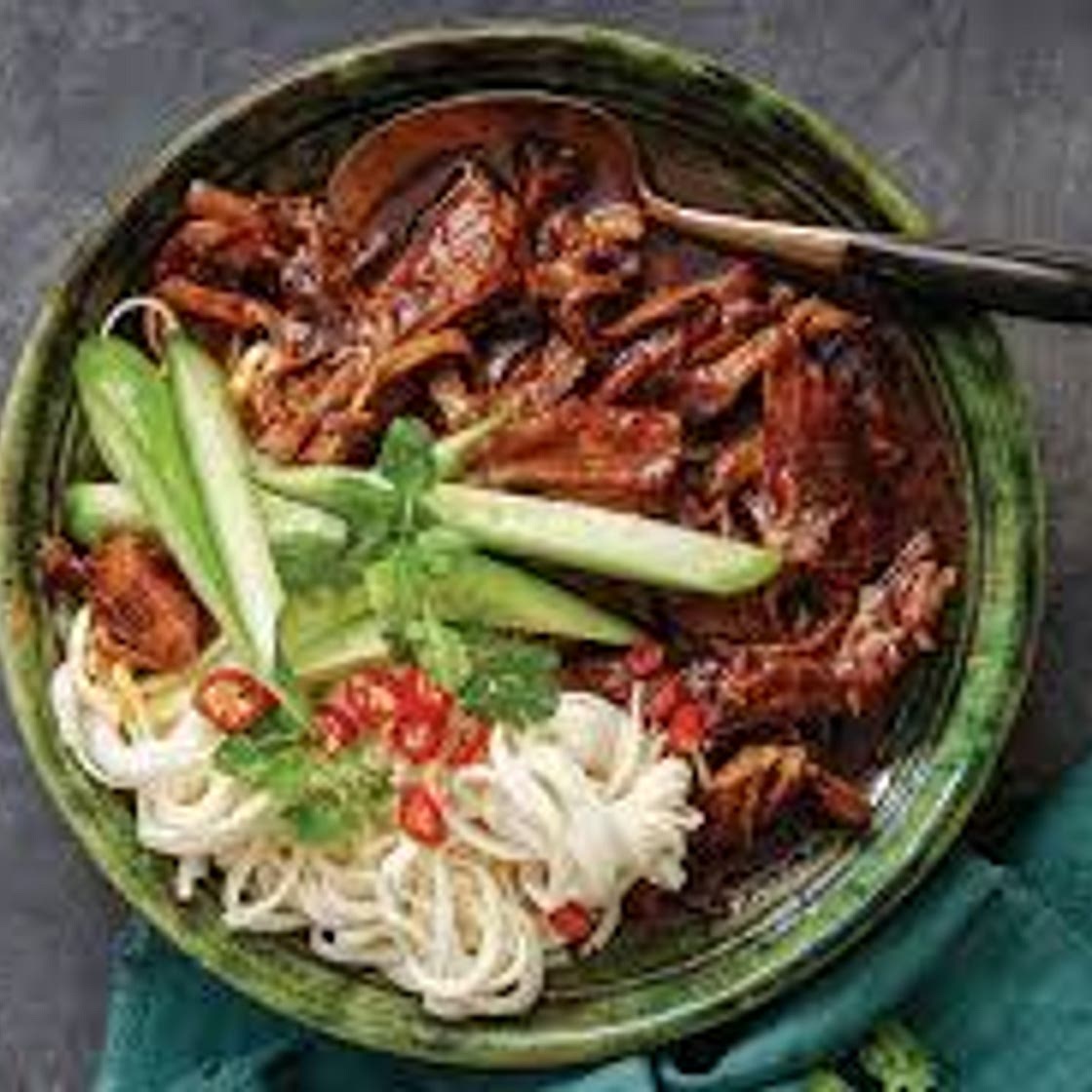 Noodles pork