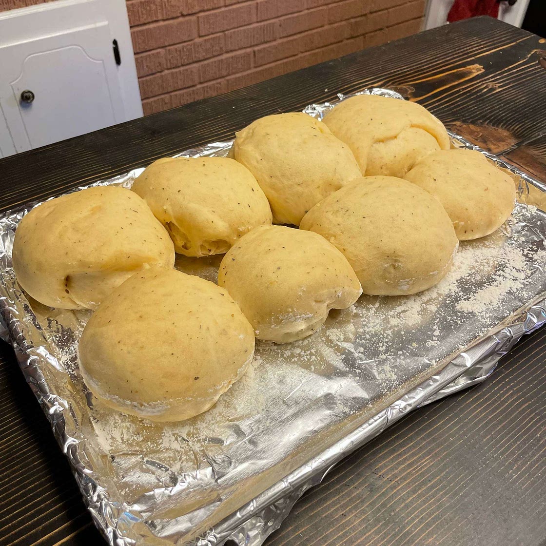 Savoury sandwich rolls (egg-free) bread machine