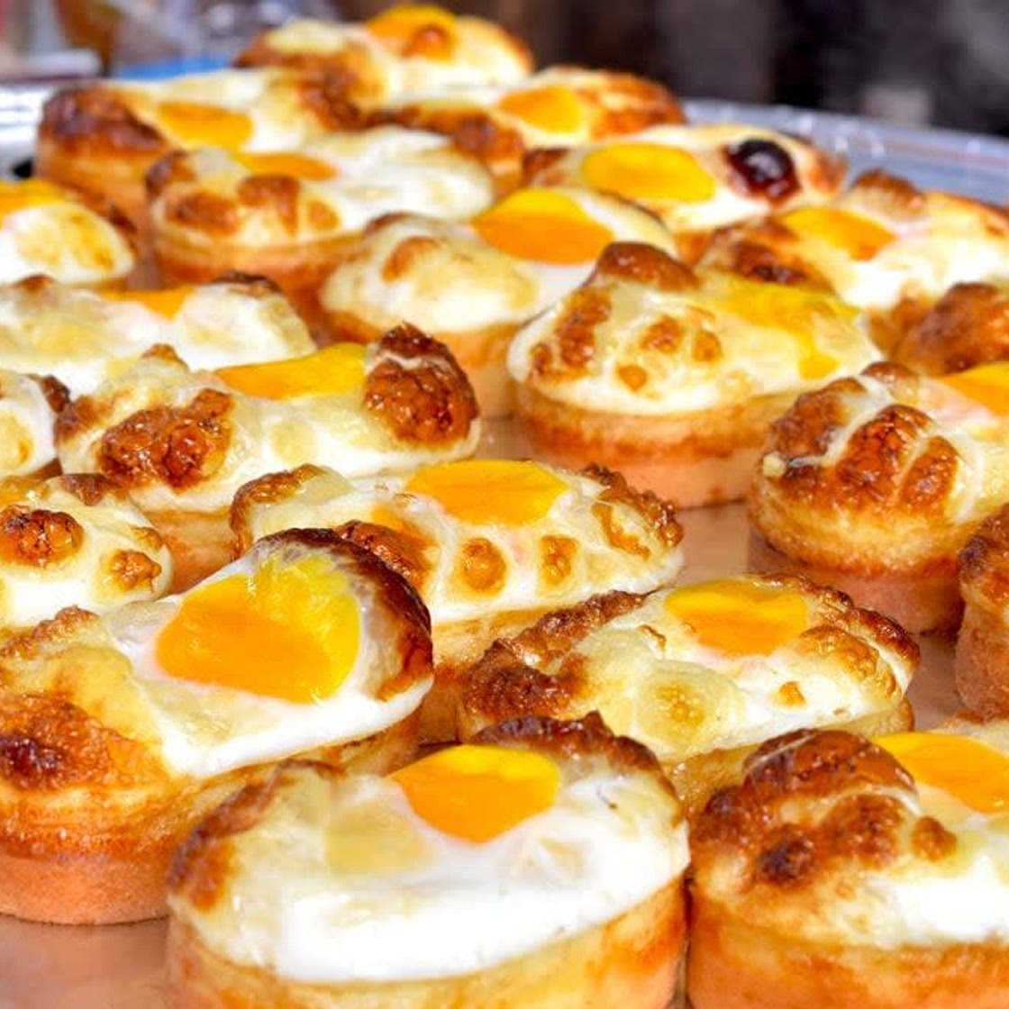 Gyeranppang (Korean Egg Bread)