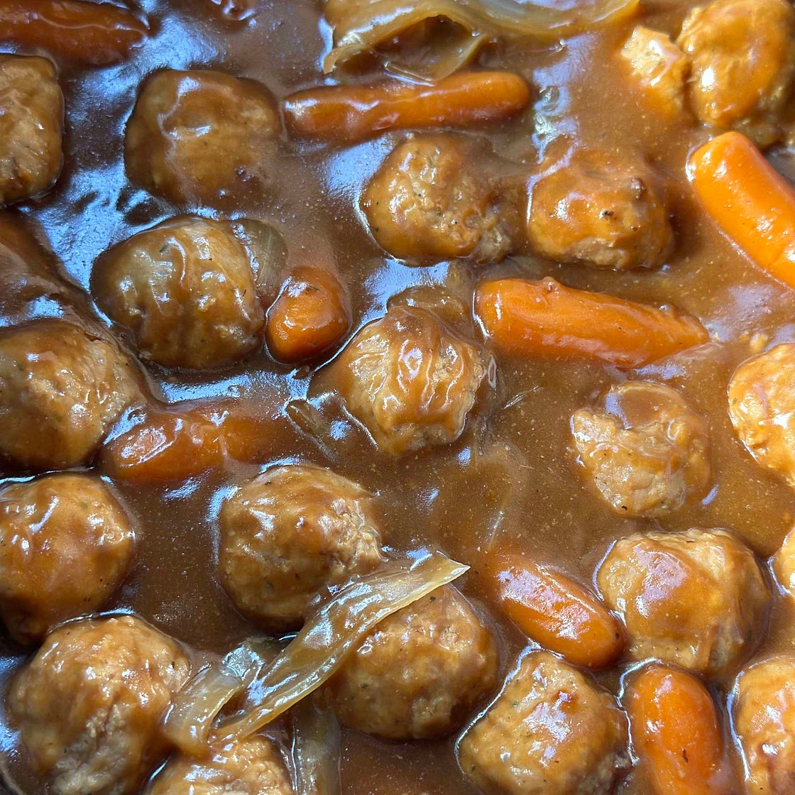Crockpot Gravy Meatballs