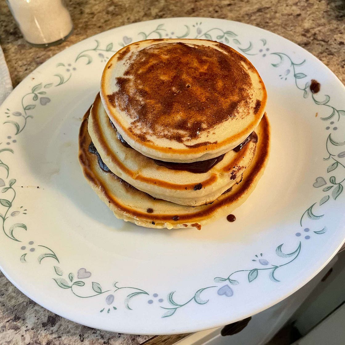 287 Calorie Cinnamon roll Pancakes