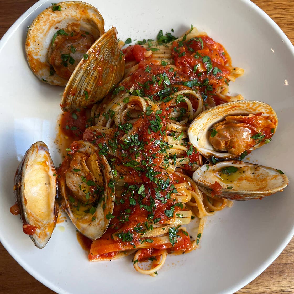 Linguine with Spicy Red Clam Sauce