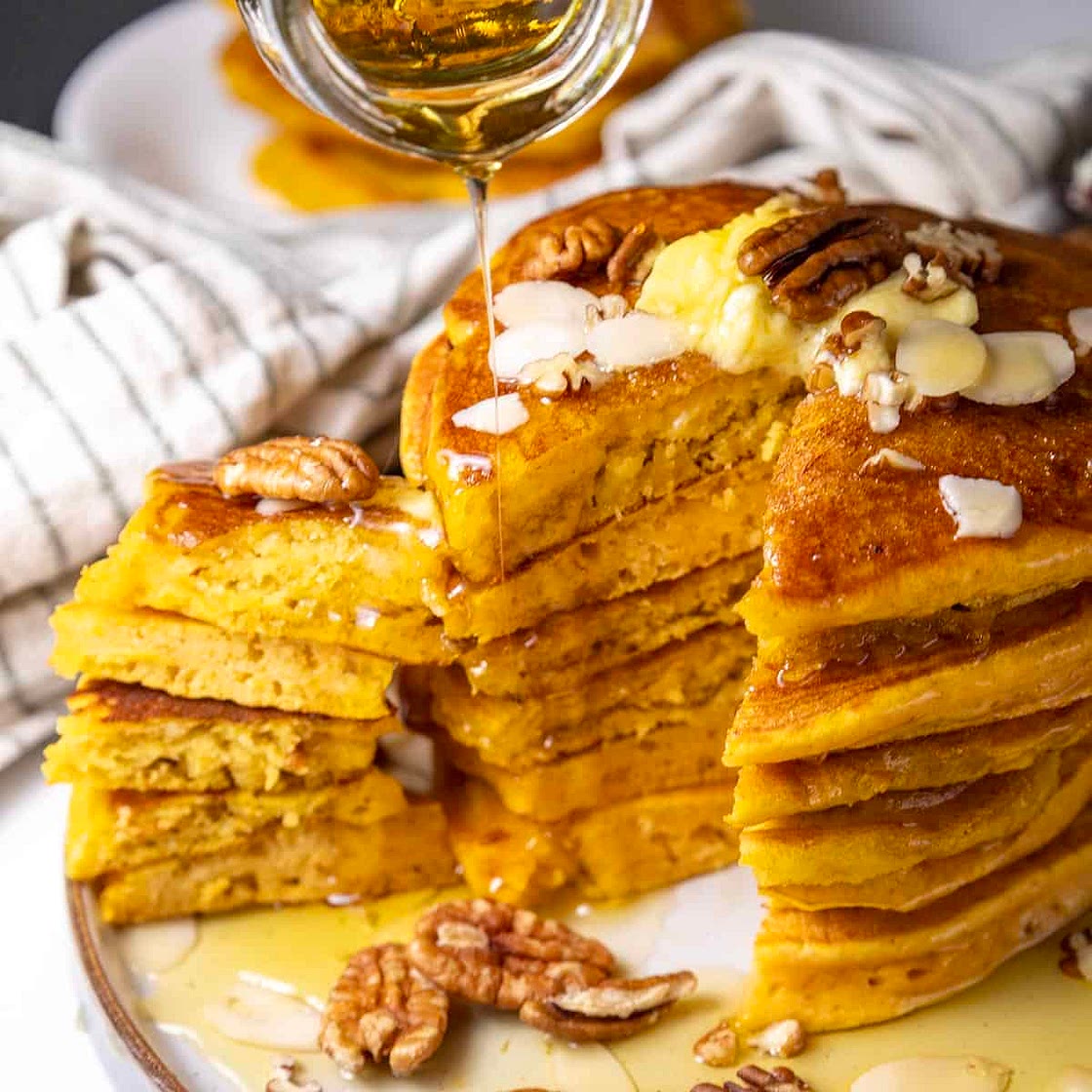 Vegan Pumpkin Pancakes