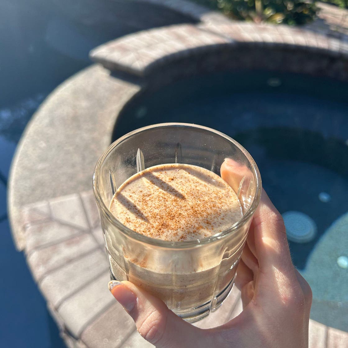 Peach Cobbler Smoothie