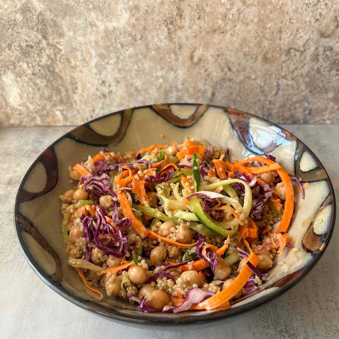 Thai Chickpea Mason Jar Salad