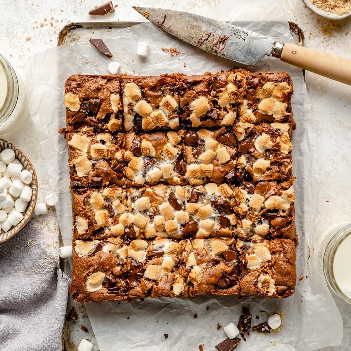 OOEY-GOOEY TAHINI S'MORES BARS
