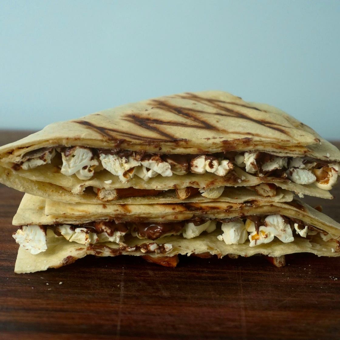 Popcorn chocolate wrap