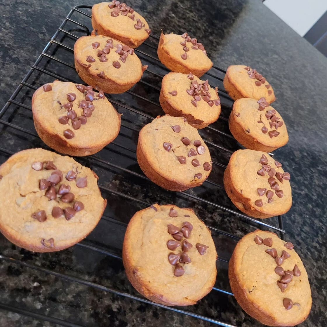 Healthy Peanut Butter Banana Muffins