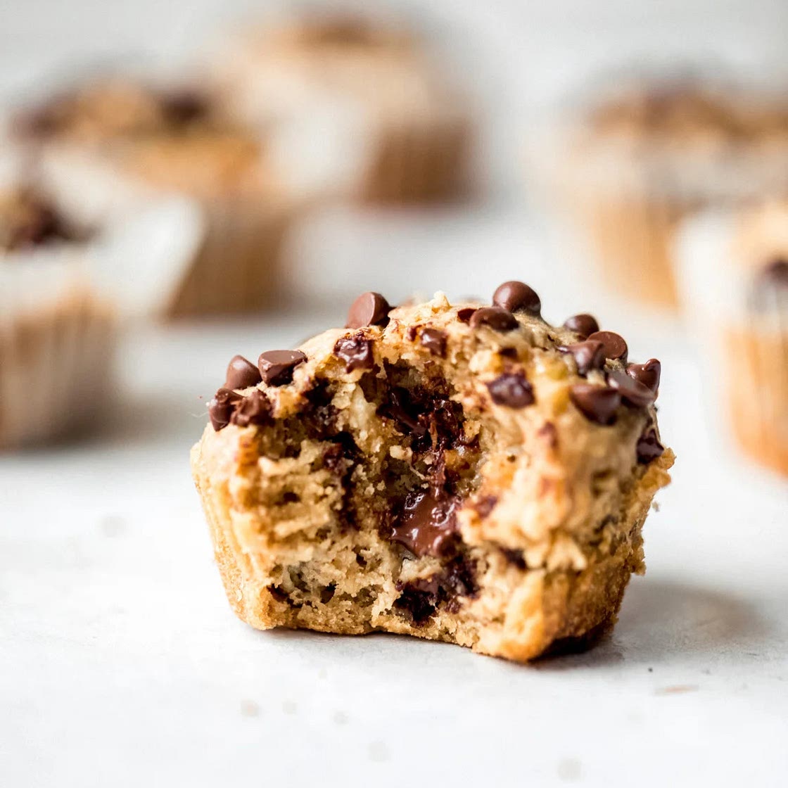 HEALTHY PEANUT BUTTER BANANA MUFFINS