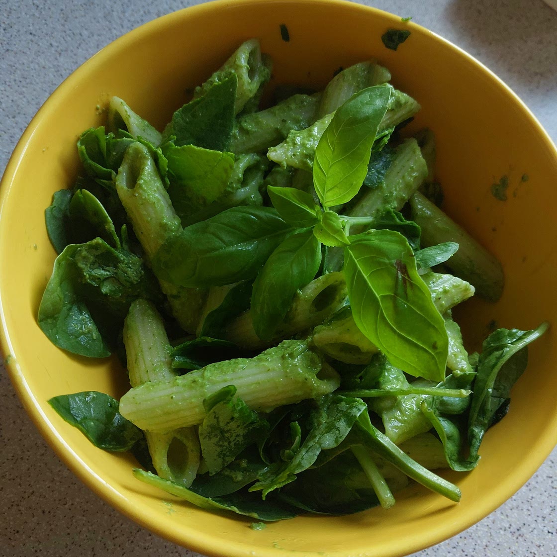 Spinach feta pasta