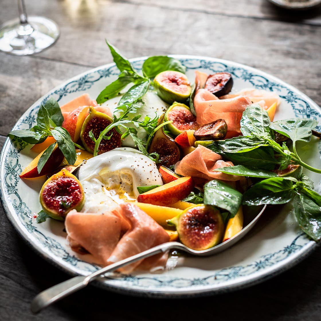 Roast fig and Nectarine Salad | Bibbyskitchen recipes
