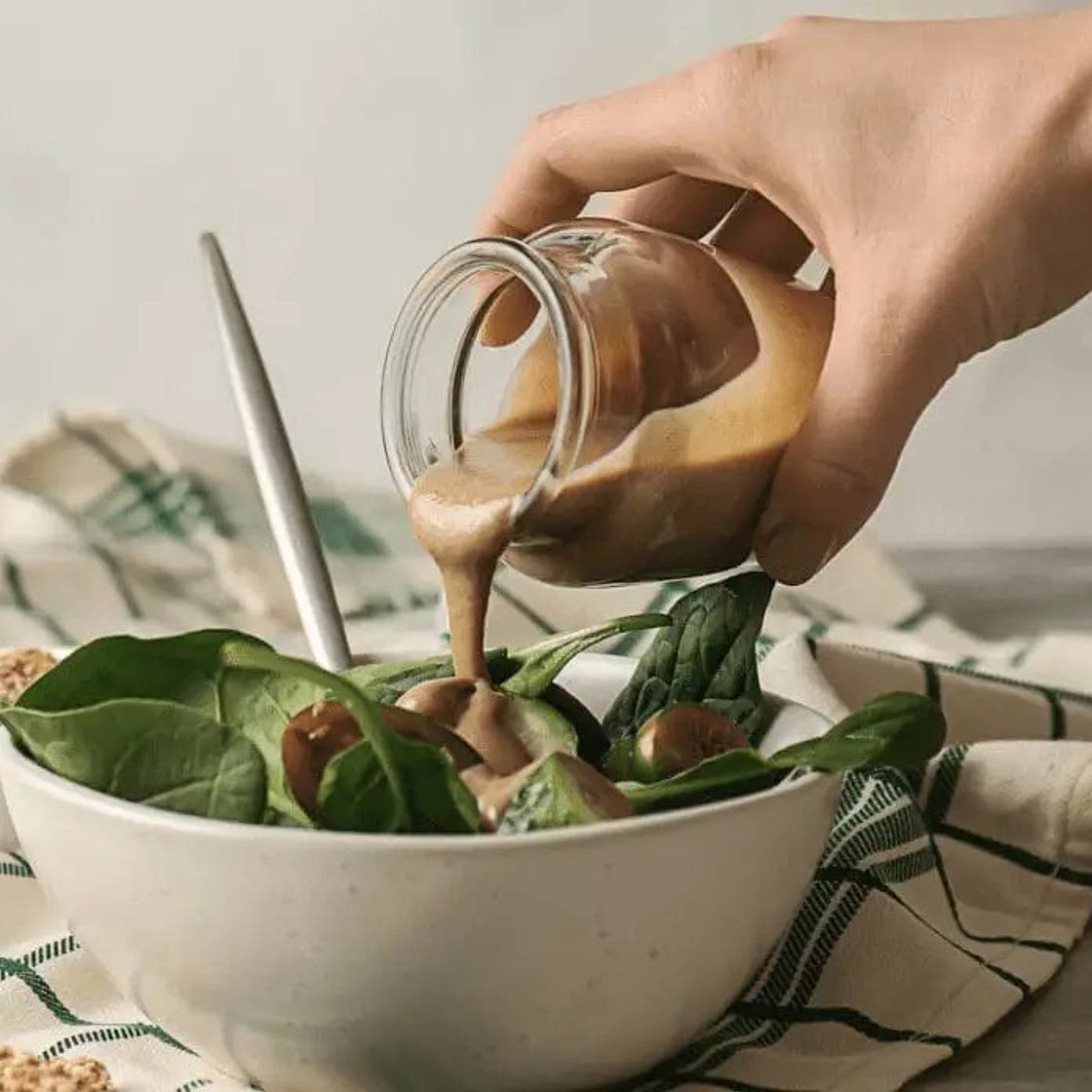 Low Calorie Lemon Tahini Dressing