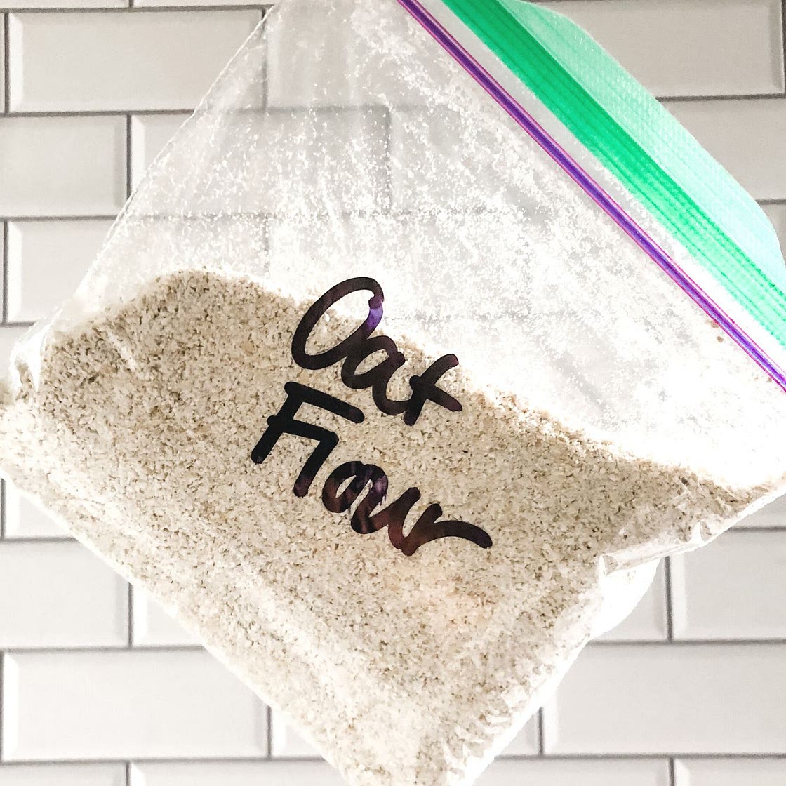 Kitchen Hack: How to Make Oat Flour