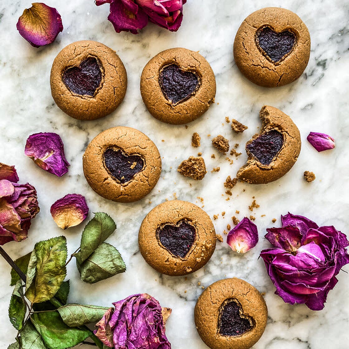 Jammy Sweetheart Cookies