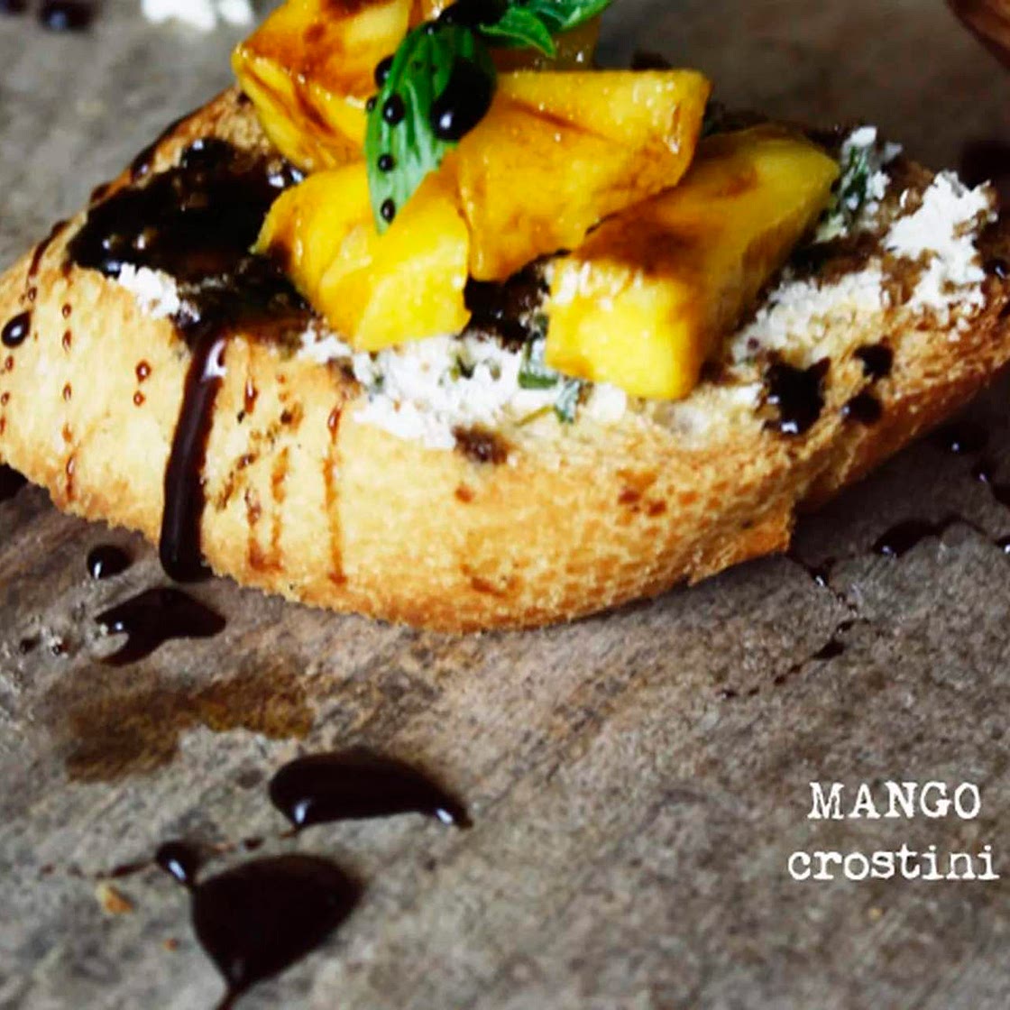 Mango Crostini
